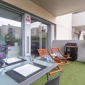 Apartamento Lovely New 5 Min Walk Train Station 7 Min To Beach 